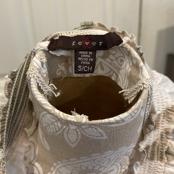 Fever short sleeve button up shirt, Embroidered green design, white,light brown. - Picture 6 of 6